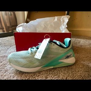 NWT Nano X1 Womens 10 ChalkBlue/Digital Glow/White
